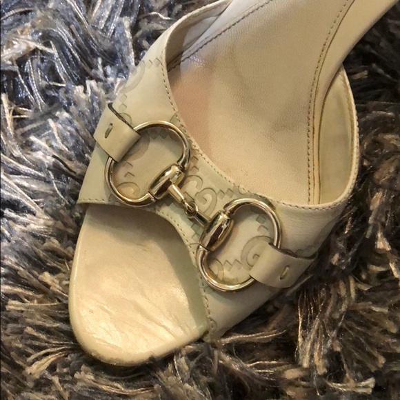 Shoes - Picture 4 of 4